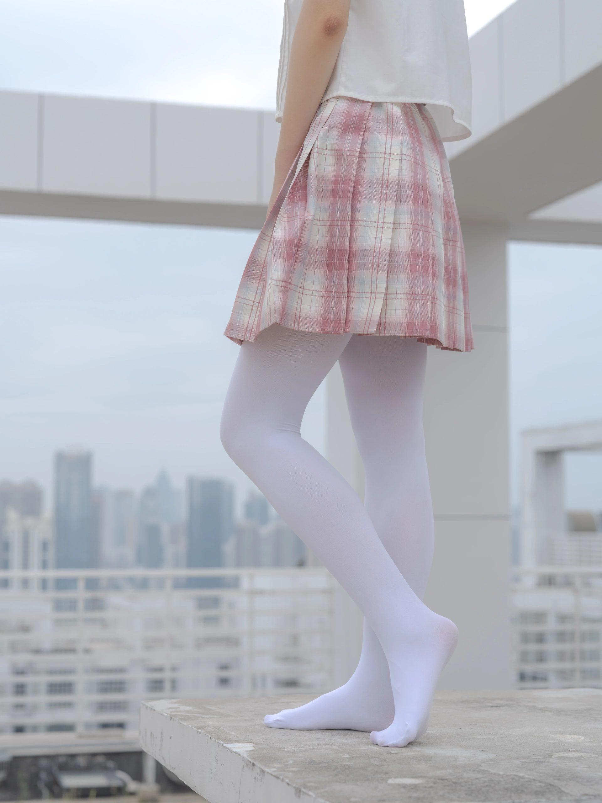 森萝财团写真 – 小圆 试拍 JKJK格子裙插图4
